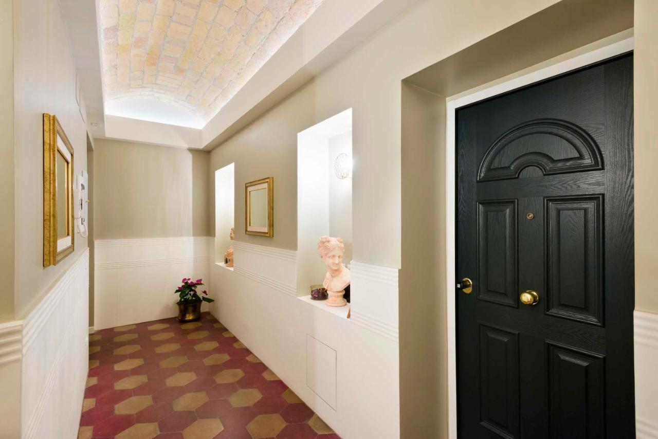 Vis Romae Luxury Apartments Εξωτερικό φωτογραφία